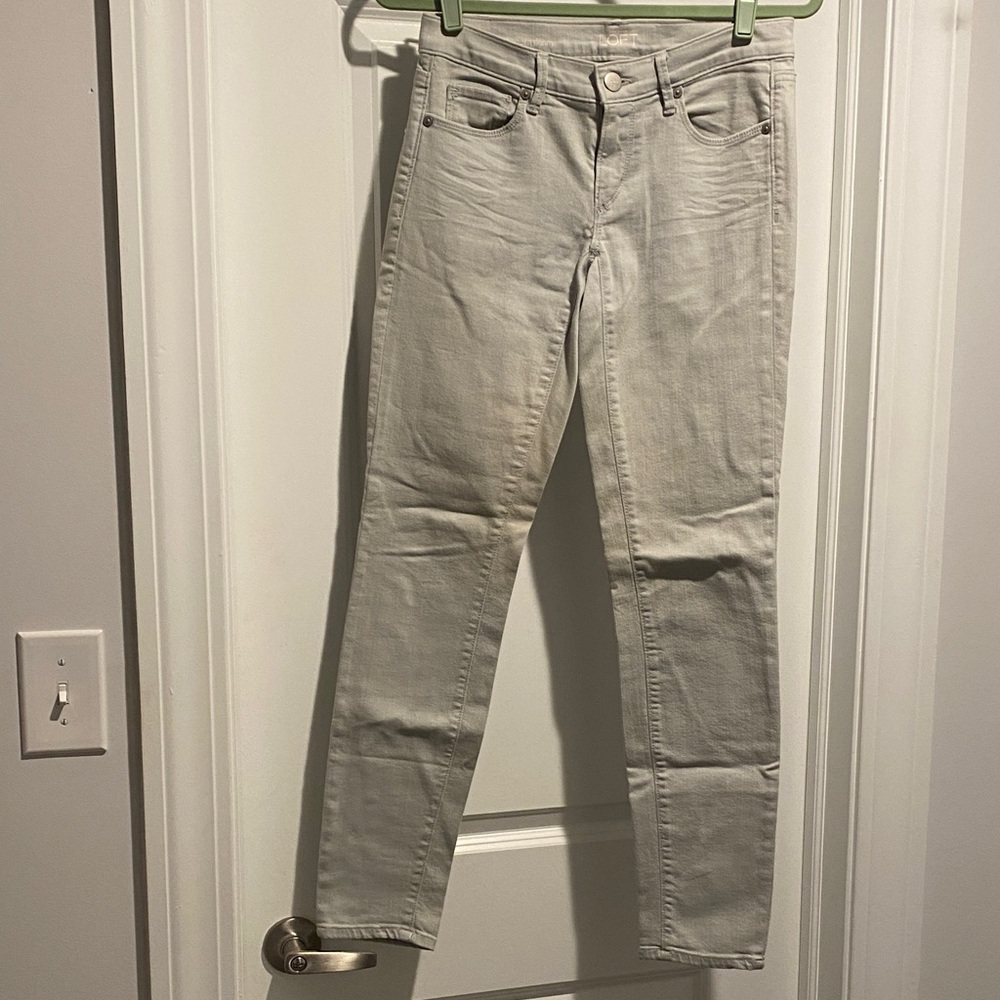Ann Taylor Loft Women's Light Gray Skinny Jeans